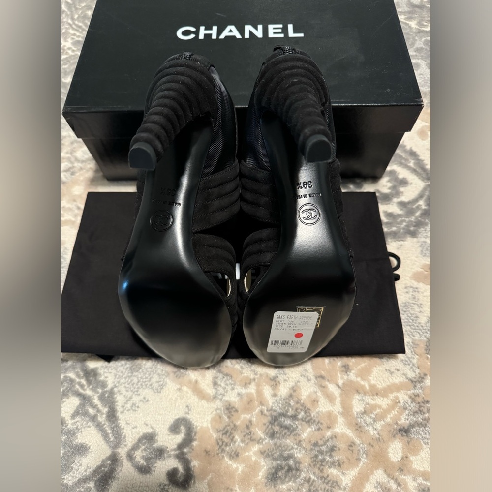 Chanel Suede Mesh Vintage Heels- Brand New! - Picture 6 of 8